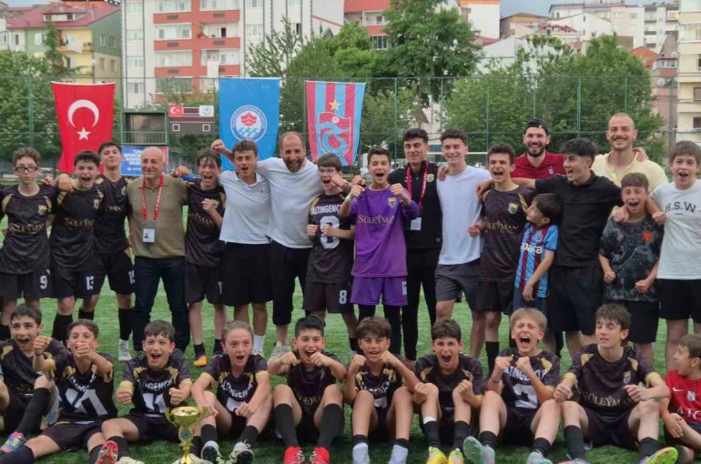 U13 Trabzon Şampiyonu Altın Gençlik oldu 