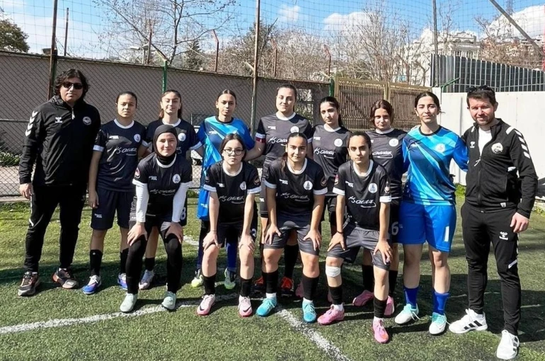 U17 Kadınlar Ligi’nde Körfez’den galibiyet