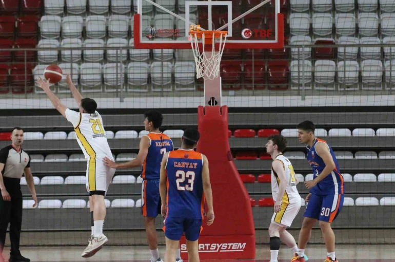 U18 Basketbol Türkiye Şampiyonası’nda üçüncü gün sonuçları