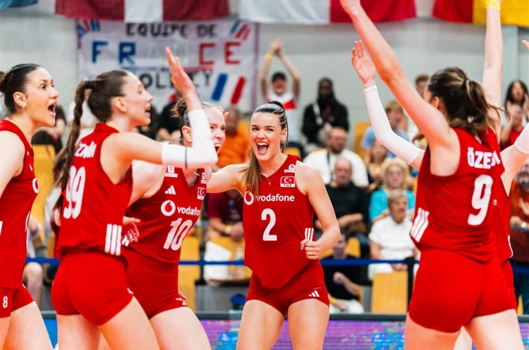 U18 Kadın Milli Voleybol Takımı, Avrupa ikincisi