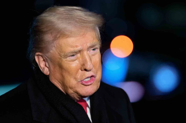 Uçağı arızalanan Trump, Washington’a geri döndü