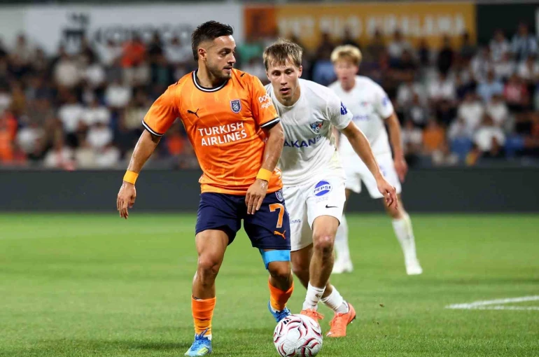 UEFA Konferans Ligi: Başakşehir: 0 - Inter Turku: 1 (İlk yarı)