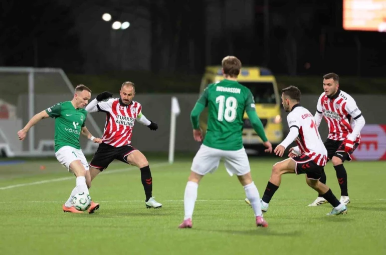 UEFA Konferans Ligi: Breidablik: 1 - Samsunspor: 0 (Maç devam ediyor)