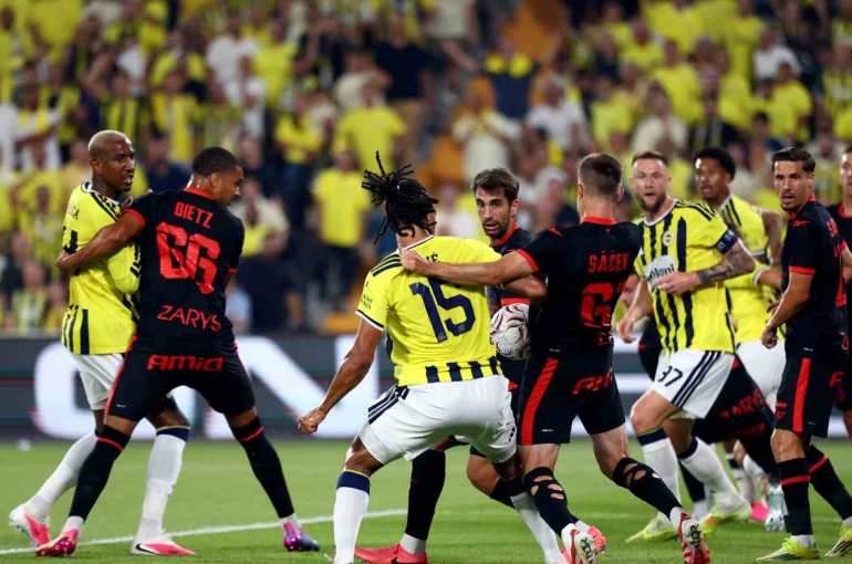 UEFA Şampiyonlar Ligi: Fenerbahçe: 1 - Gornik Zabrze: 0 (Maç sonucu) 