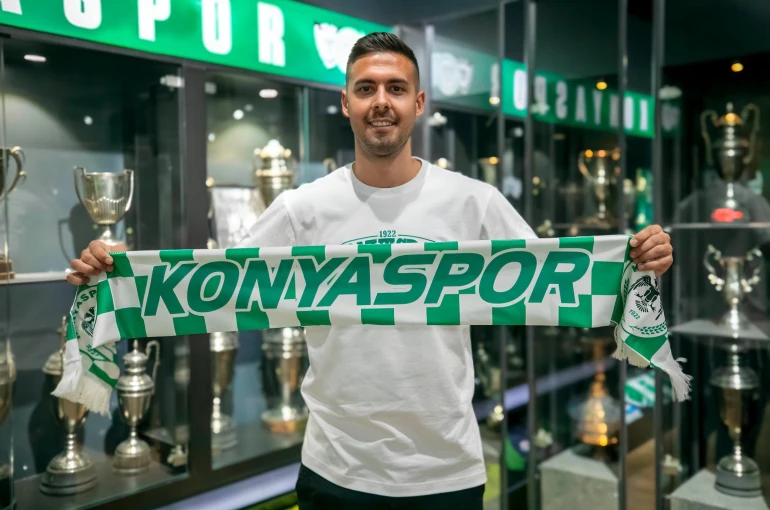 Ufuk Akyol yeniden Antalyaspor yolunda