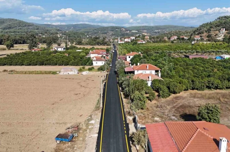 Ula Şirinköy-Çıtlık’ta yol çalışmaları tamamlandı