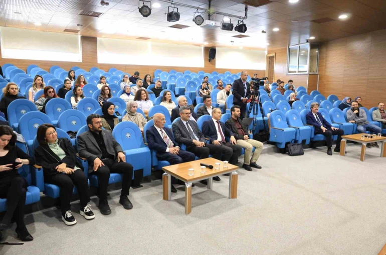 Uludağ Düşünce Buluşmaları "Türkiye’de Kültürel İktidarın Kuruluşu" ile başladı