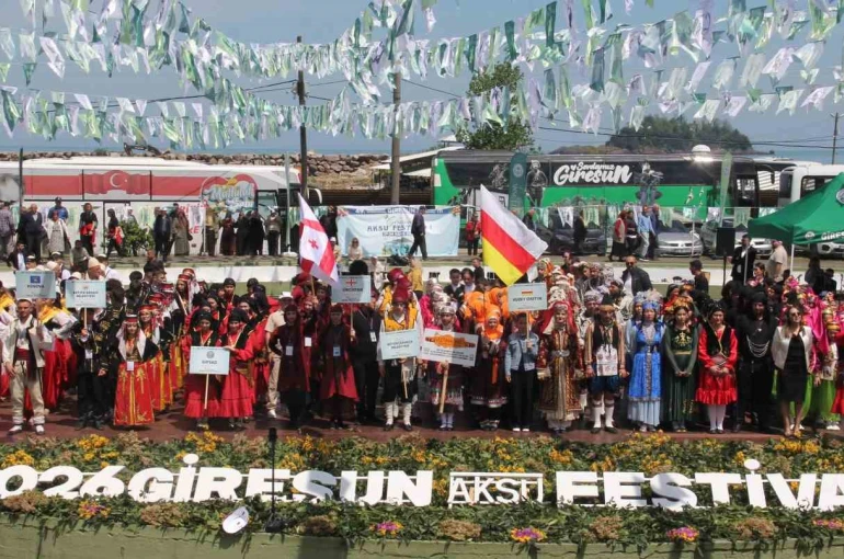 Uluslararası Aksu Festivali kapsamında yöredeki Mayıs 7’si geleneği yaşatıldı