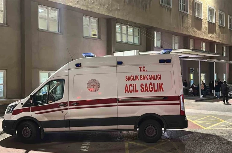 Ümraniye’de yedikleri lokum sonrası 40 öğrenci hastanelik oldu