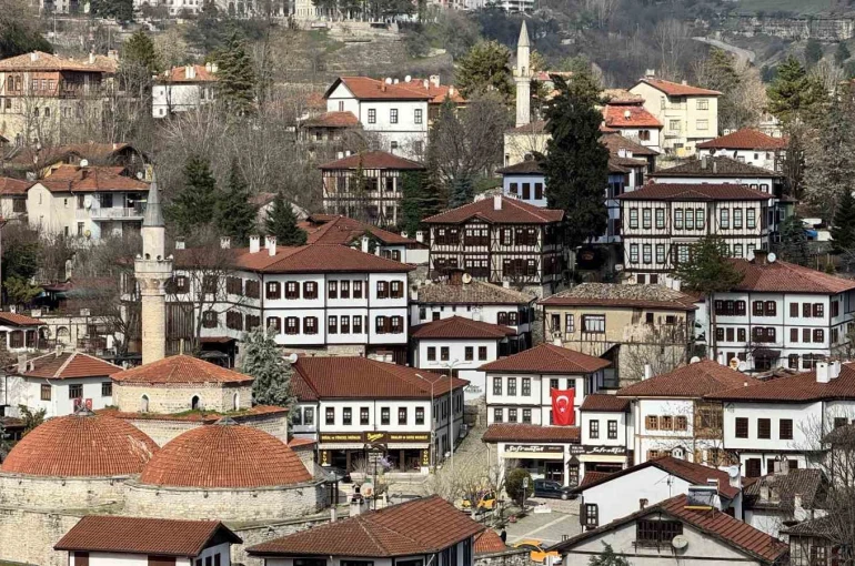 UNESCO kenti Safranbolu’da Ramazan asırlık camilerde yaşanacak