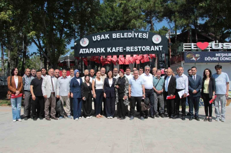 Uşak Belediye Başkan Vekili Terekeci Özkan basın mensupları ile bir araya geldi