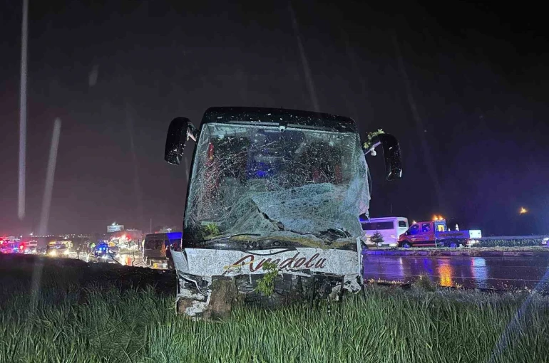 Uşak’ta kazada hayatını kaybeden 4 kişinin isimleri belli oldu