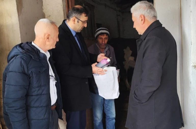 Uşak’ta tarım teşkilatı sahada üreticilerle buluştu