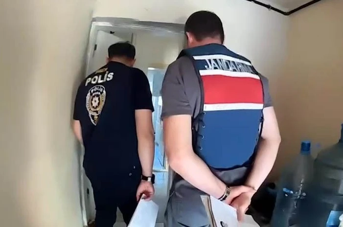 Uşak’ta Yalım soruşturmasında emniyet ve jandarmadan ortak operasyon: 15 gözaltı