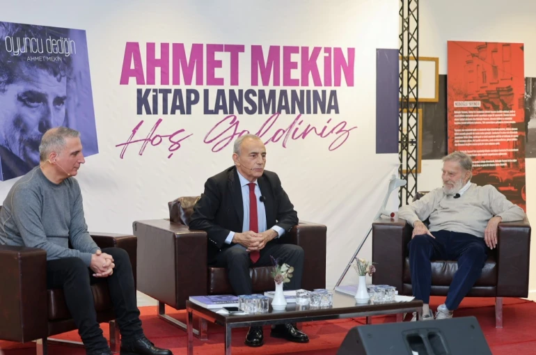 Usta oyuncu Ahmet Mekin, gençliğinin geçtiği Küçükçekmece’de komşularıyla buluştu