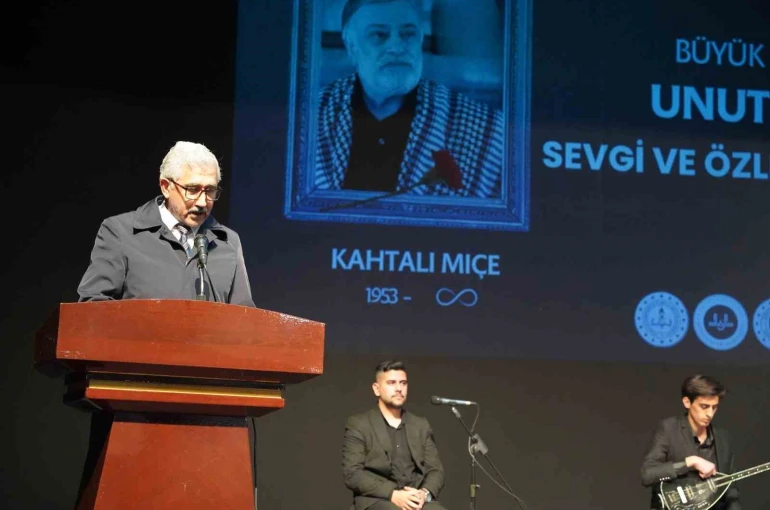 Usta Sanatçı Kahtalı Mıçe şarkılarıyla anıldı