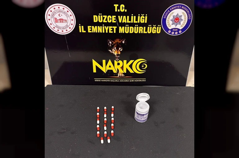 Uyuşturucu hapla yakalanan genç tutuklandı