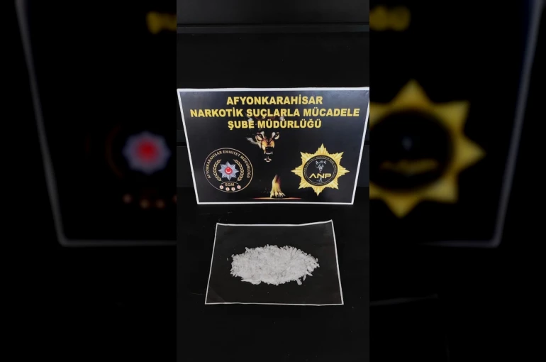 Uyuşturucuyla yakalanan 2 kişi tutuklandı
