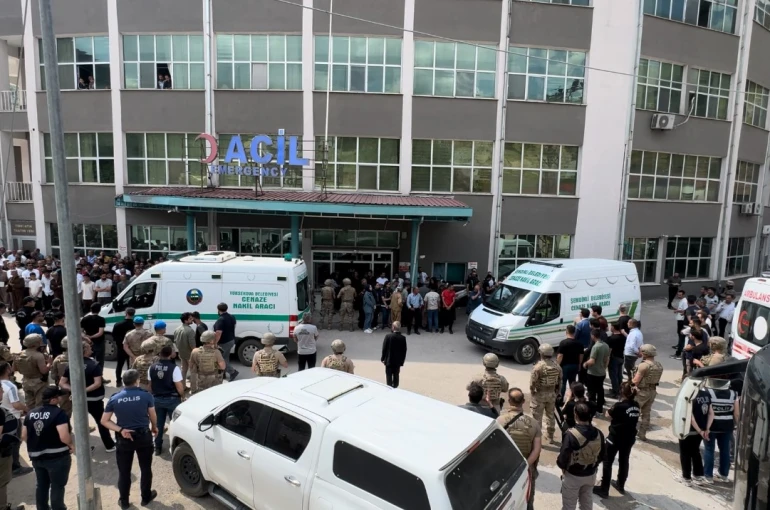 Uzman çavuşun katlettiği 4 kişinin cenazeleri Van’a gönderildi