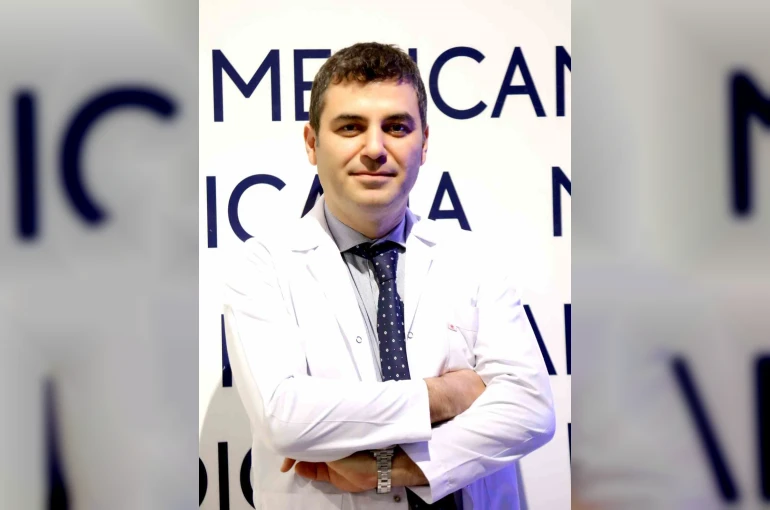 Uzmanı uyardı: "Ramazan’da yetersiz sıvı tüketimi böbrek taşını tetikleyebilir"