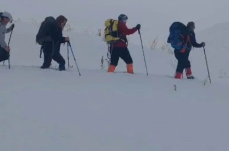 Vadi Doğa Sporları Kulübü ekibi Hayal Dağı’na tırmandı