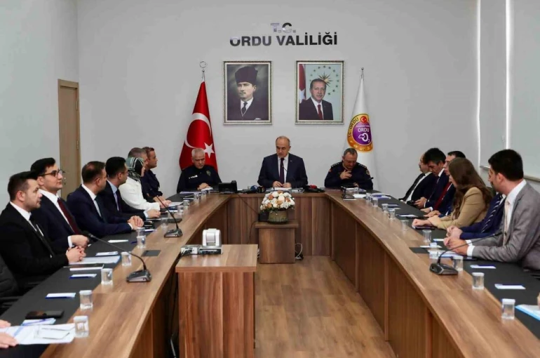 Vali Erol: "Son bir yılda olay sayılarında yüzde 11 azalma oldu"