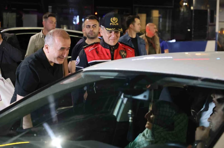 Vali Hatipoğlu asayiş uygulamasına katıldı: "7 gün 24 saat esasıyla sahadayız"