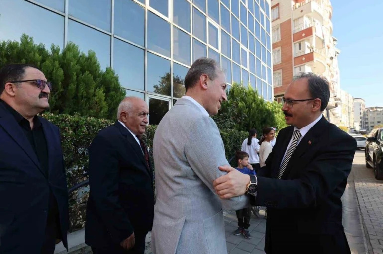 Vali Kızılkaya, Siirt Ticaret ve Sanayi Odası yönetimiyle bir araya geldi 