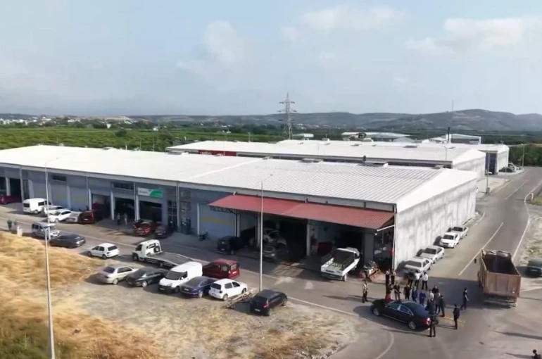Vali Masatlı, Erzin Küçük Sanayi Sitesi’nde incelemelerde bulundu