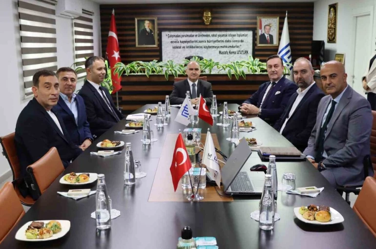 Vali Özkan’dan Muradiye OSB’deki yatırımlara inceleme