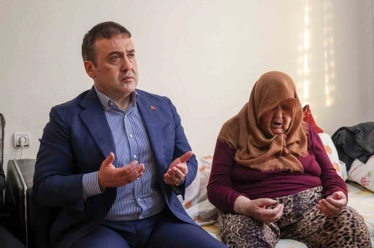 Vali Sözer Gölpazarı’nda şehit ailesi ile bir araya geldi