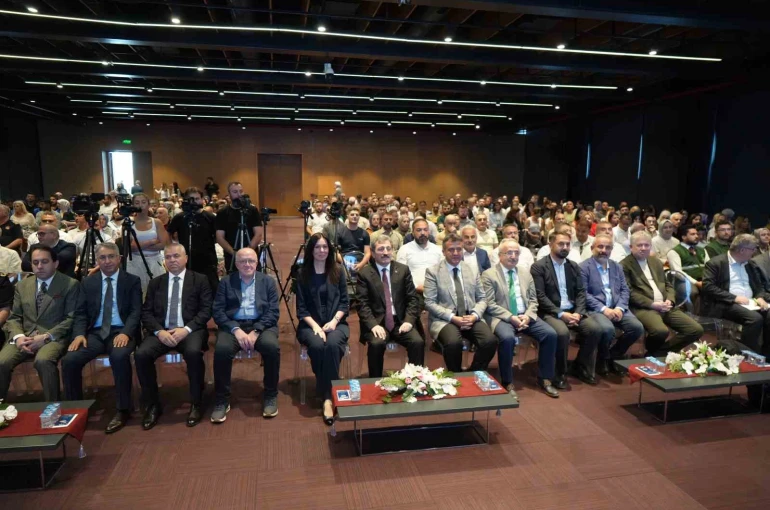 Vali Tavlı: "Gençlerimizi bağımlılığın her türlüsünden uzak tutmalıyız"