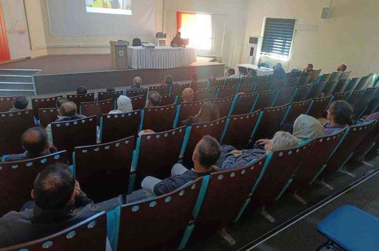 Van Büyükşehir Belediyesinin personellerine ’İş Güvenliği’ eğitimi
