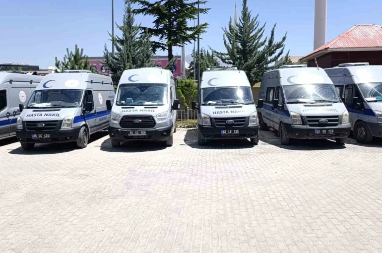 Van Sağlık Müdürlüğü’nün hasta nakil filosu yenilendi