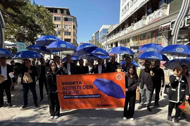 Van TSO ‘Sigorta Haftası’nı kutladı