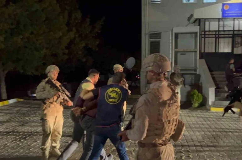 Van’da "kasten öldürme" olayının firarileri tutuklandı