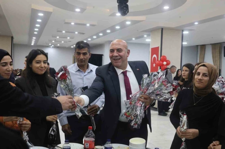 Van’da Öğretmenler Günü için özel program