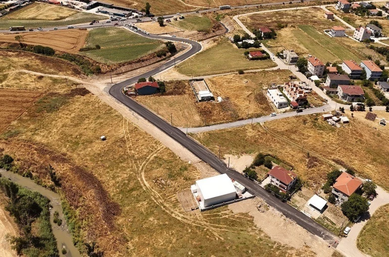 Velimeşe’de alternatif yol trafiğe açıldı