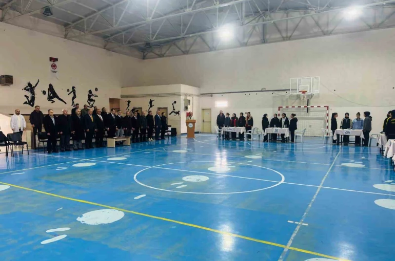 Vezirköprü’de liseler arası bilgi yarışması yapıldı