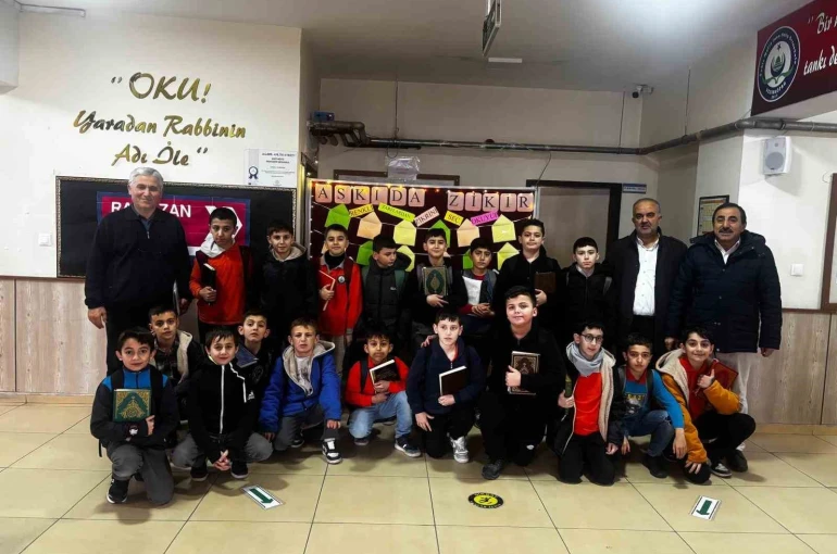 Vezirköprü’de okul koridorları Ramazan sokağına dönüştü