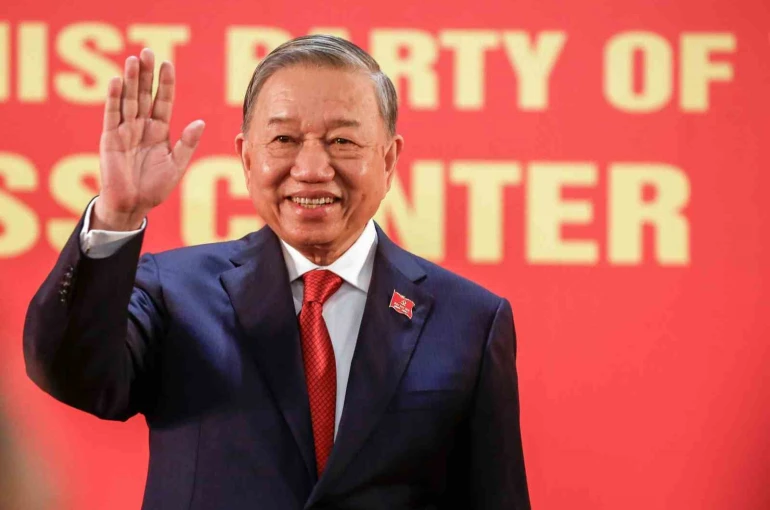 Vietnam’da Komünist Parti Genel Sekreteri To Lam yeniden görevde