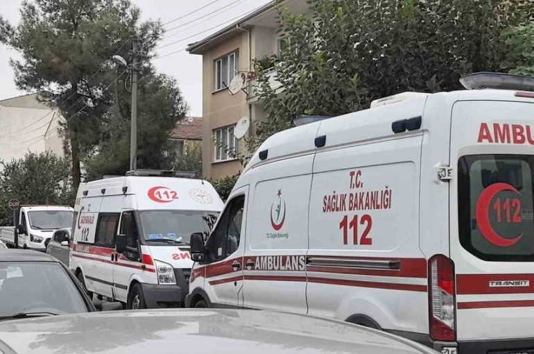 Yalnız yaşayan adam evinde ölü bulundu