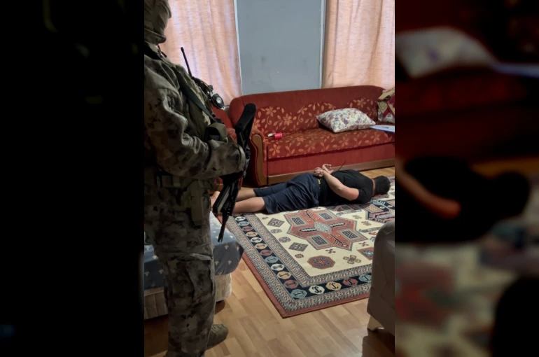 Yalova’da DEAŞ operasyonunda 1 tutuklama, 3 sınır dışı
