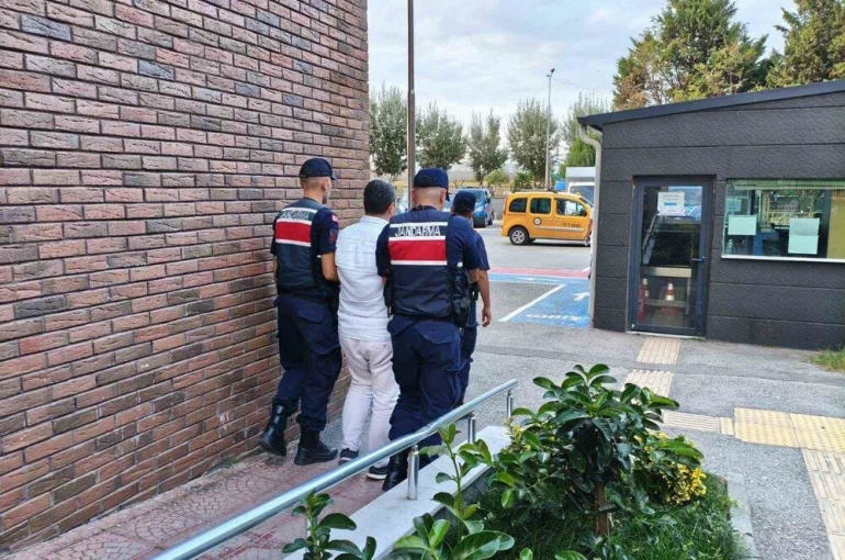Yalova’da firari FETÖ hükümlüsü yakalandı