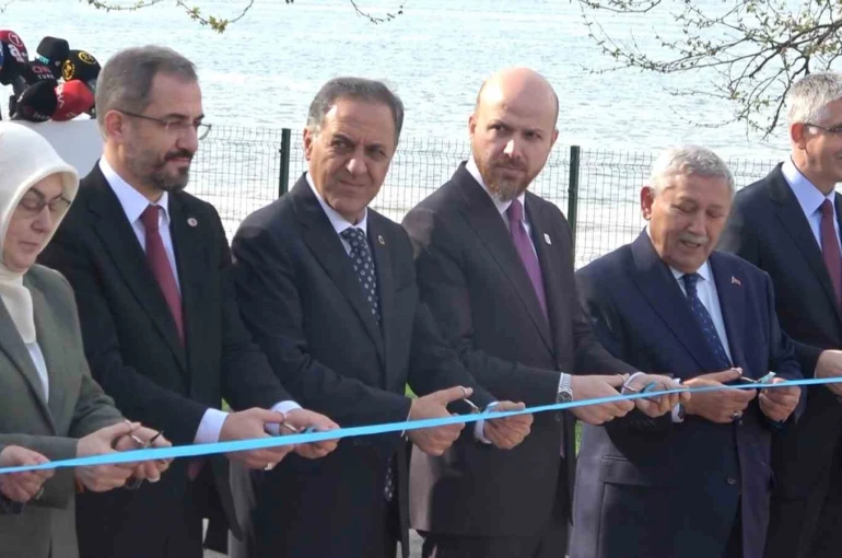 Yalova’da İbn Haldun Üniversitesi Dil Köyü açıldı