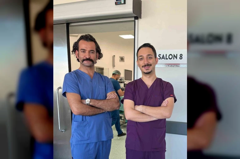 Yalova’da kapalı yöntemle kolon kanseri ameliyatı yapıldı