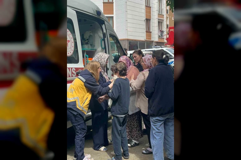 Yangında yaralanan özel ihtiyaç sahibi çocuk gözyaşlarına boğuldu