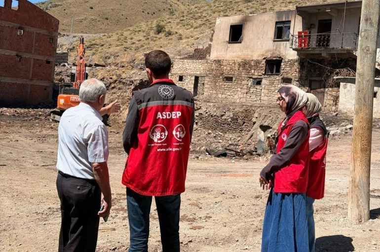 Yangından etkilenen ailelere psikososyal destek