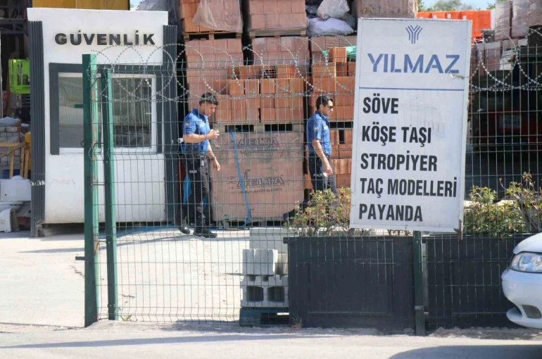 Yapı malzemeleri firmasında asansör kazası: 6 yaralı