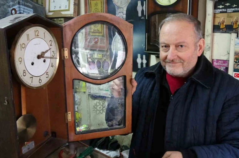 Yarım asırdır zamana ince ayar veriyor